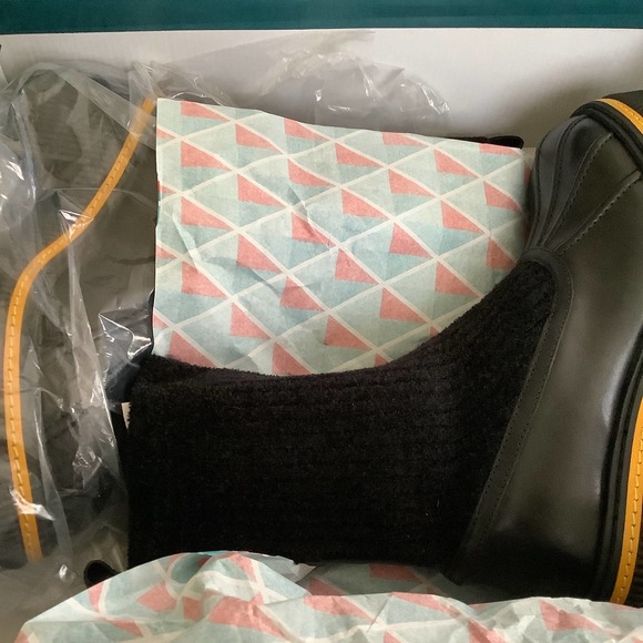 Aerosoles Ryan Waterproof Leather Duck Black Wool Sock Boot 9.5 NWB - Picture 5 of 6